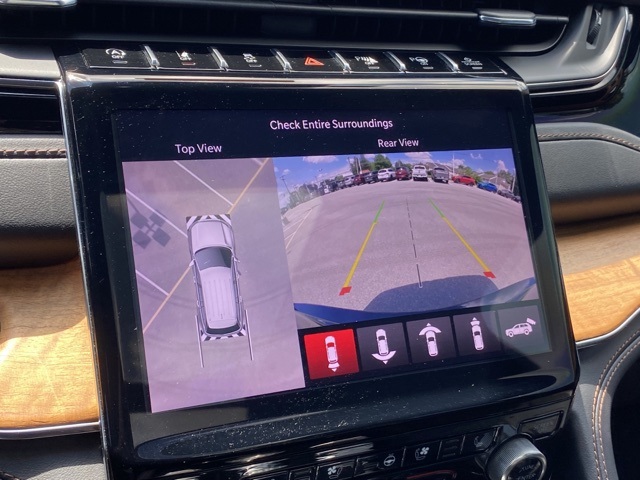 used 2023 Jeep Grand Cherokee car, priced at $33,944