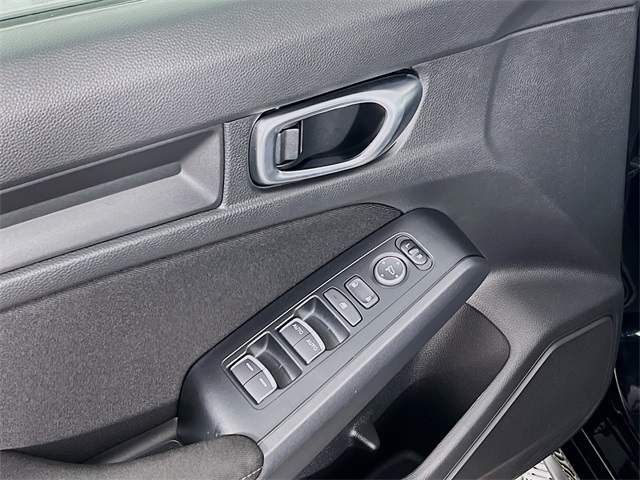 2025 Honda Civic Hatchback Sport photo 18