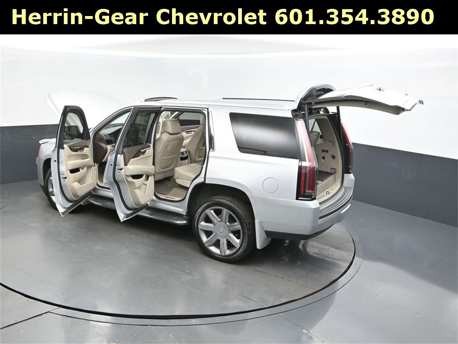 2016 Radiant Silver Metallic Cadillac Escalade Luxury RWD SUV