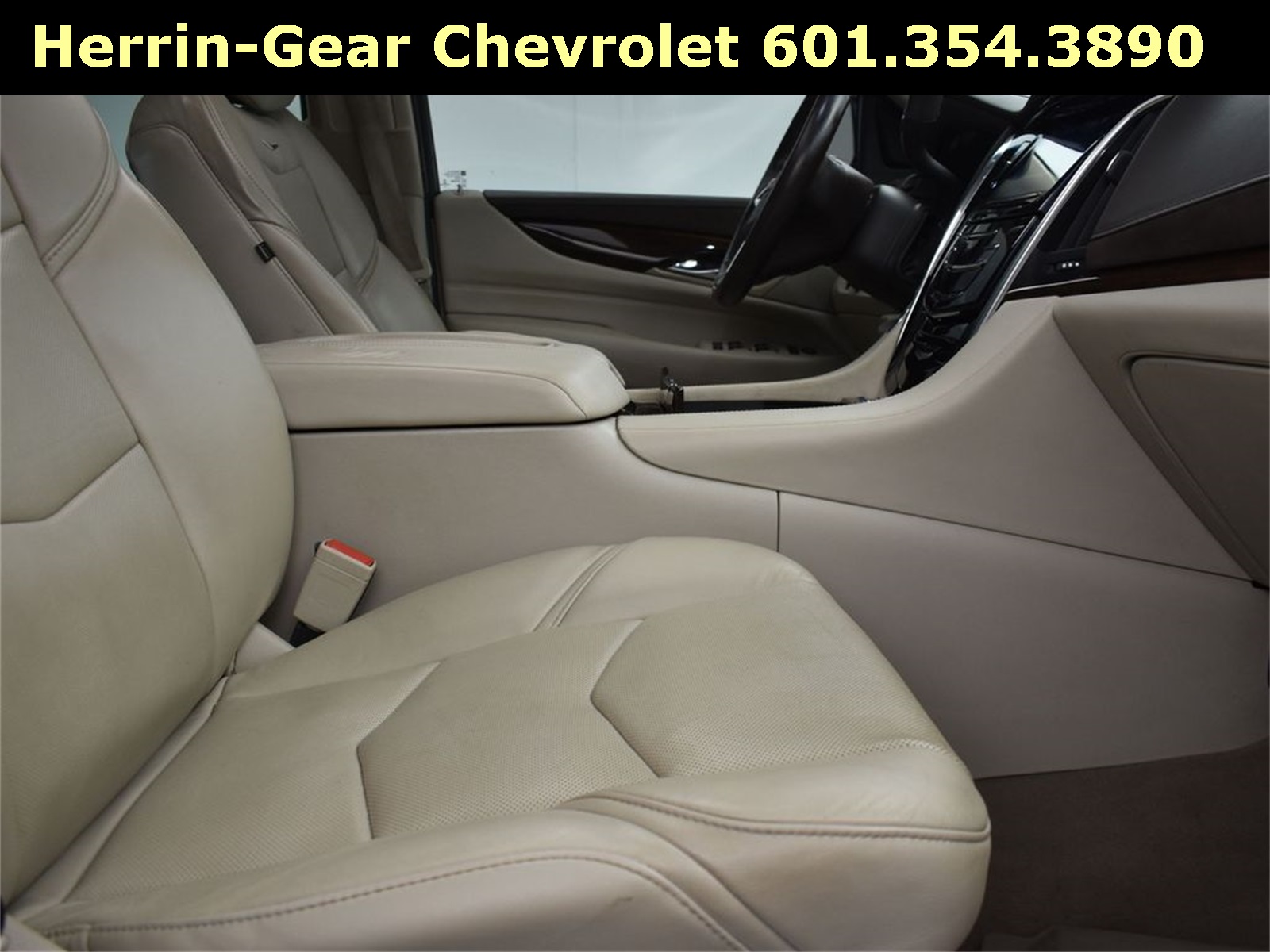 2016 Radiant Silver Metallic Cadillac Escalade Luxury RWD SUV