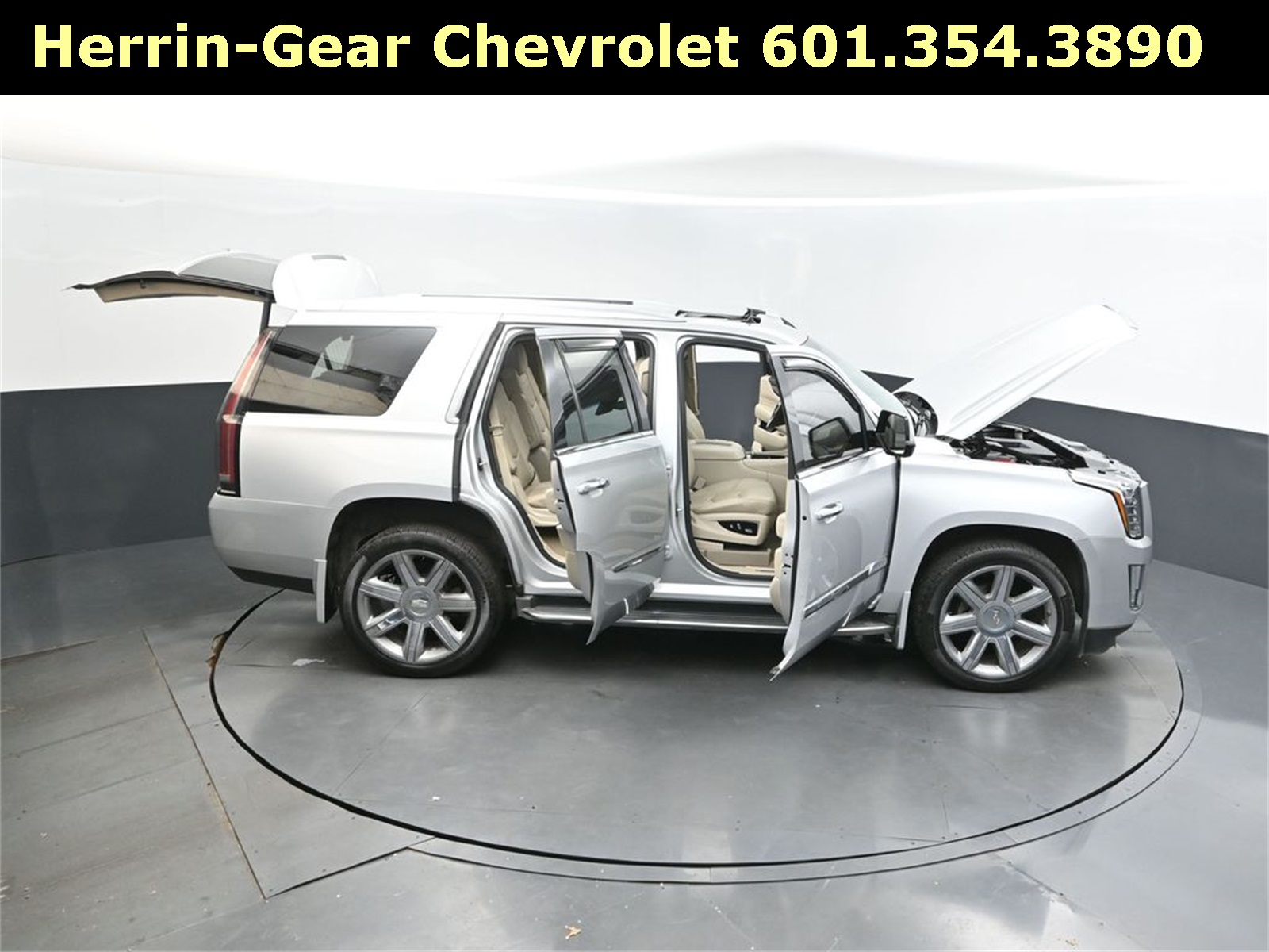 2016 Radiant Silver Metallic Cadillac Escalade Luxury RWD SUV