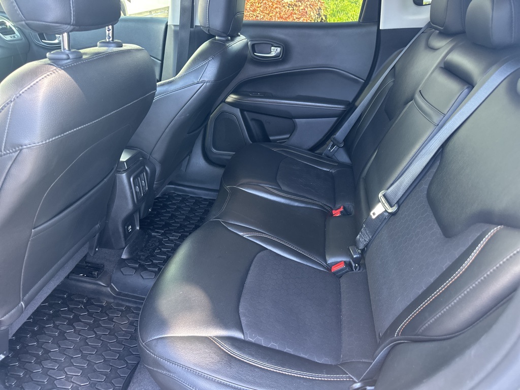 2018 Jeep Compass Latitude photo 3