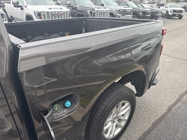 2021 Chevrolet Silverado 1500 RST photo 5