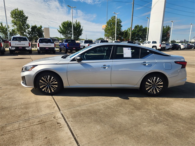 2024 Nissan Altima 2.5 SV photo 3