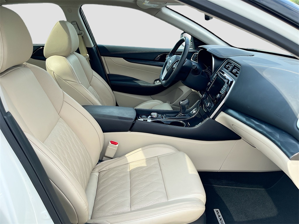 2023 Nissan Maxima Platinum photo 28