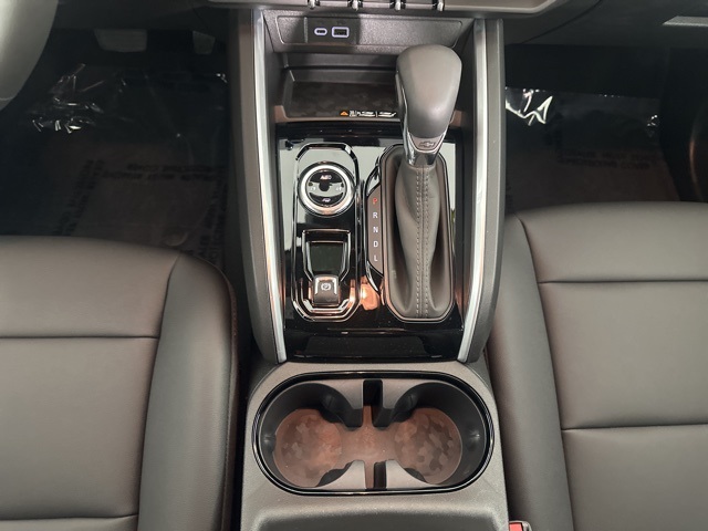 2026 Chevrolet Colorado LT photo 14