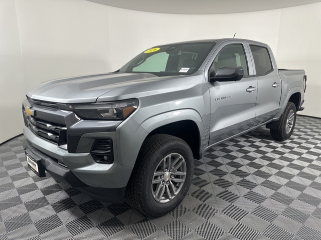 2026 Chevrolet Colorado LT photo 6