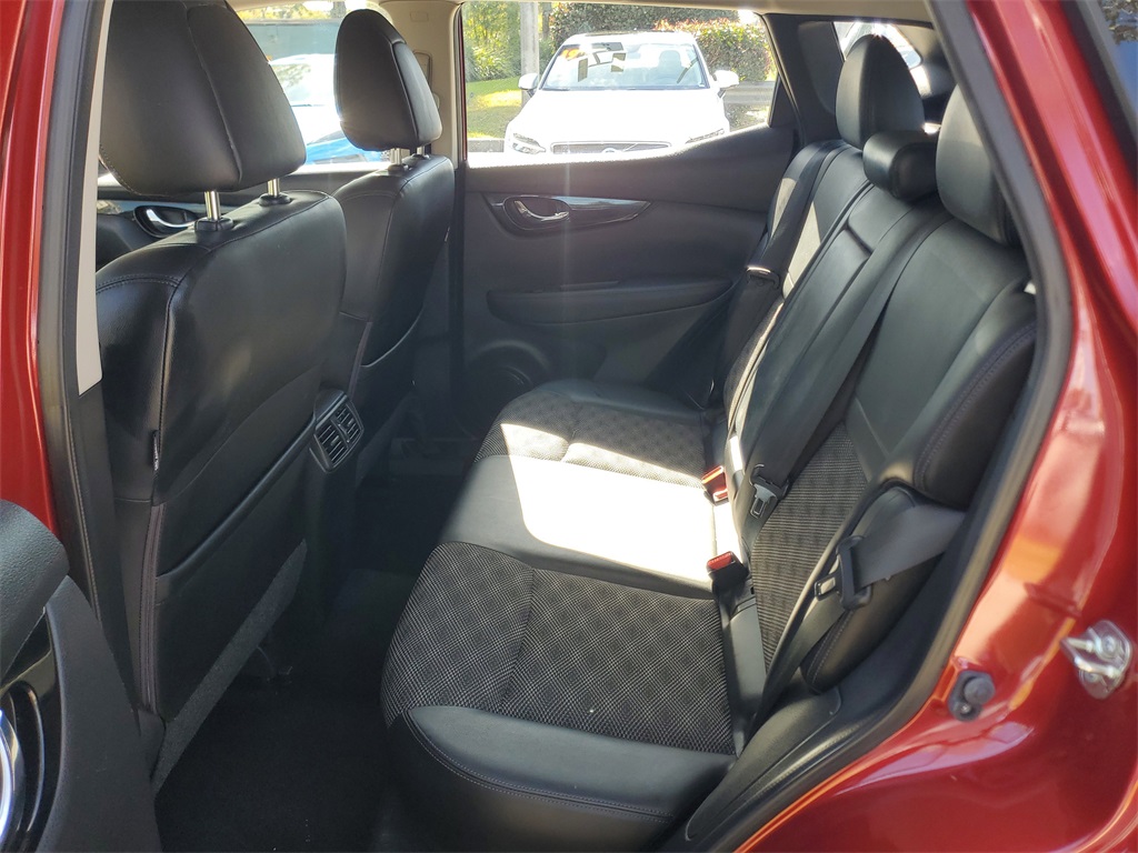 used 2022 Nissan Rogue Sport car, priced at $17,995