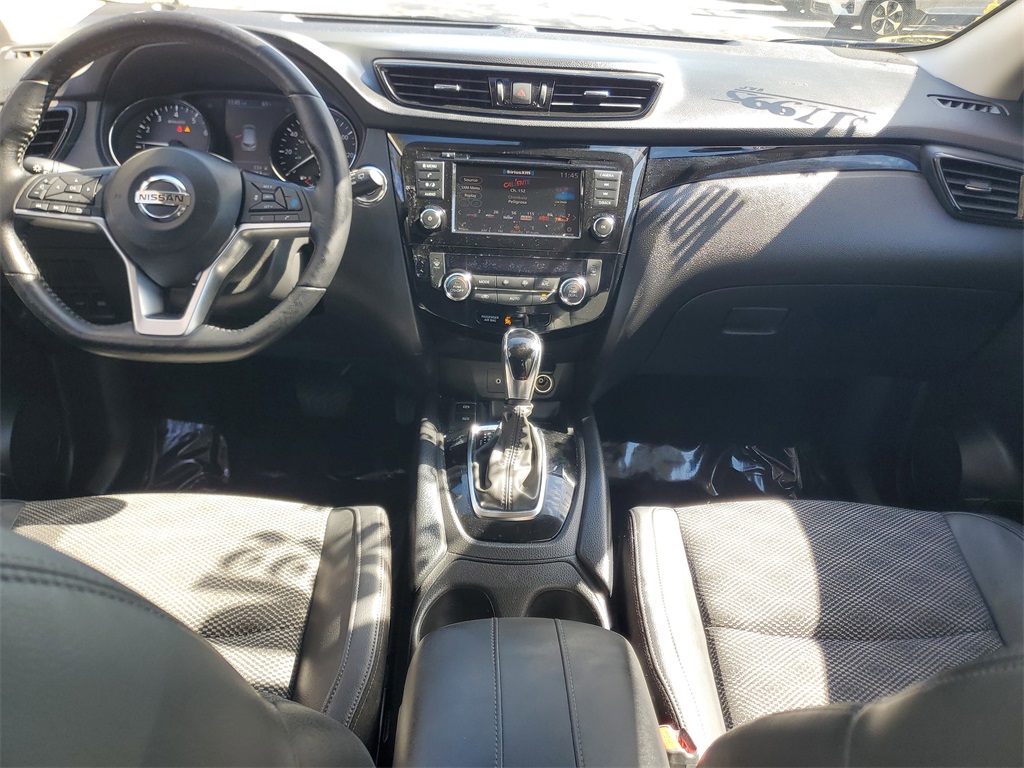 used 2022 Nissan Rogue Sport car, priced at $17,995