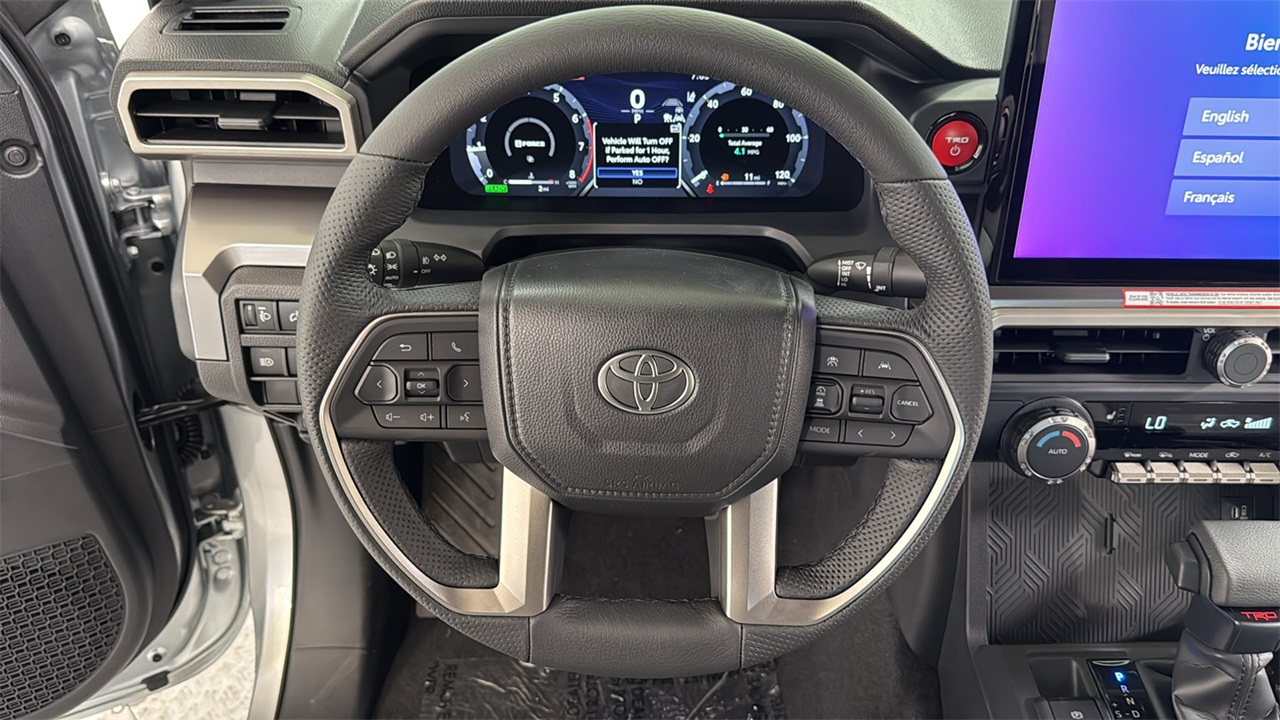 2025 Toyota Tacoma TRD Off-Road Double Cab photo 9