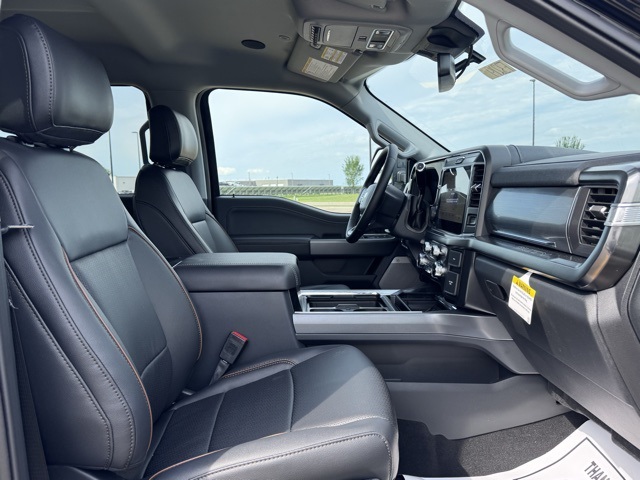 2025 Ford F-350 Super Duty Lariat