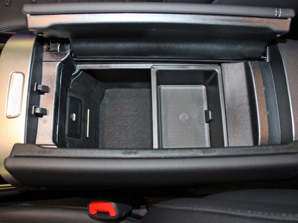 used 2026 Mercedes-Benz GLC car, priced at $60,779