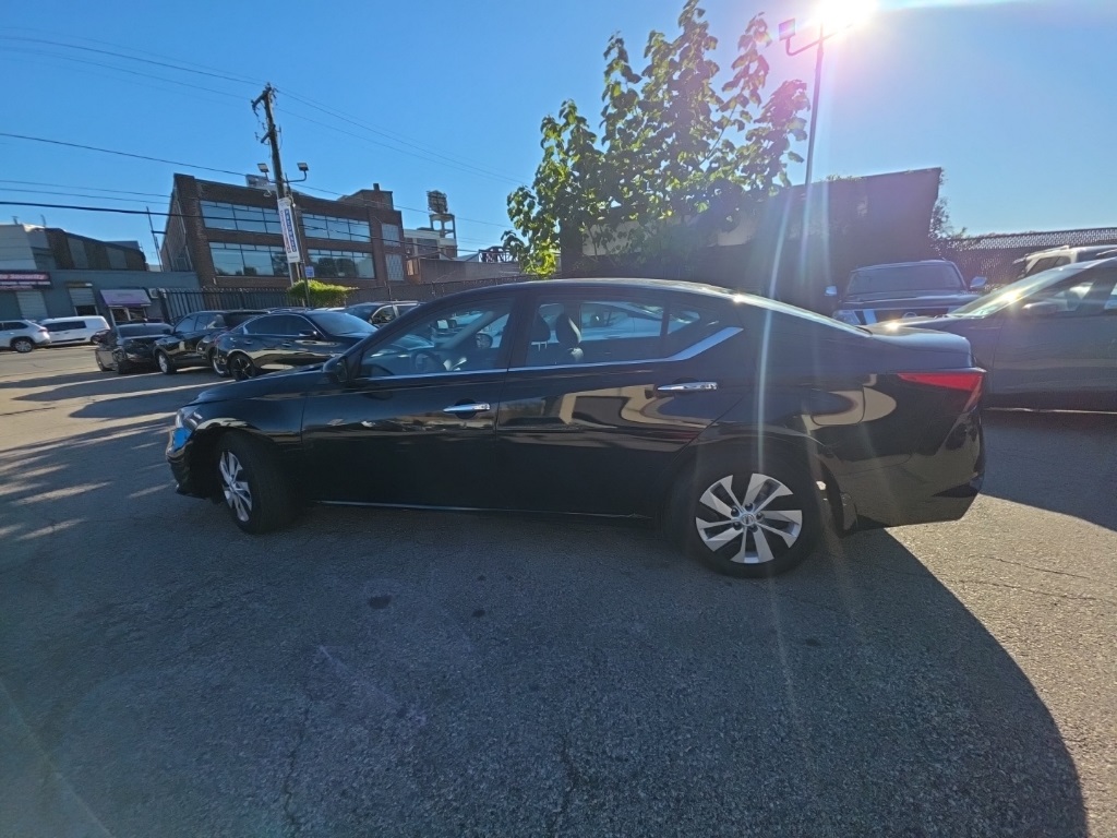 used 2022 Nissan Altima car, priced at $16,895