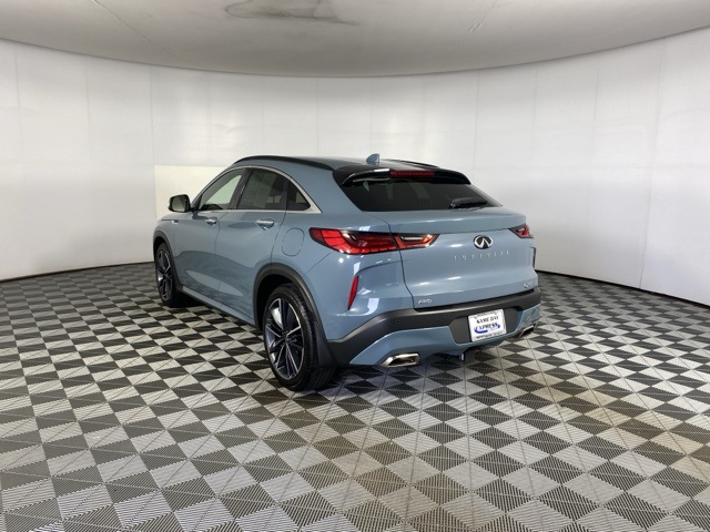 2025 Infiniti QX55 Essential photo 3