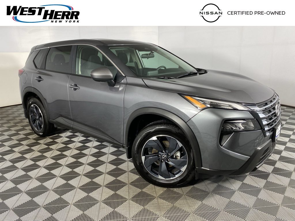 2025 Nissan Rogue SV's photo