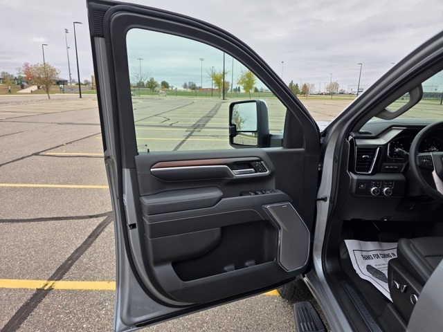 2026 GMC Sierra 3500HD Crew Cab, Long Bed, Denali, 4WD