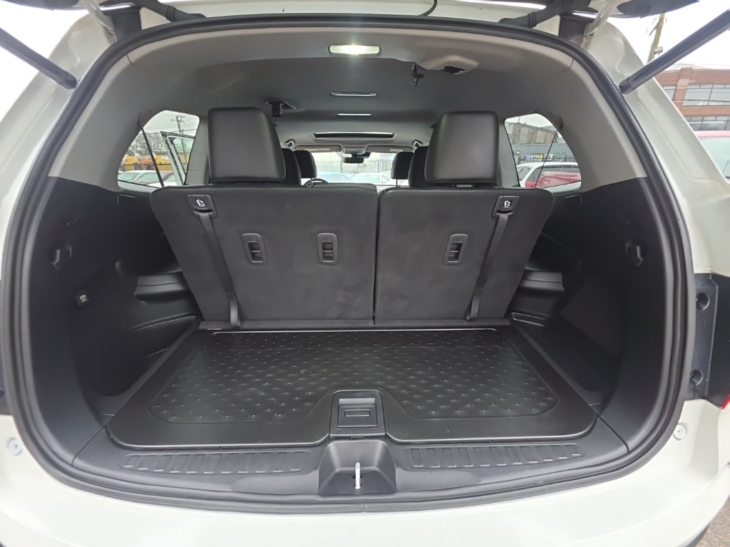 used 2022 Honda Pilot car, priced at $23,895