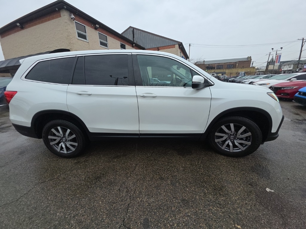 used 2022 Honda Pilot car, priced at $23,895
