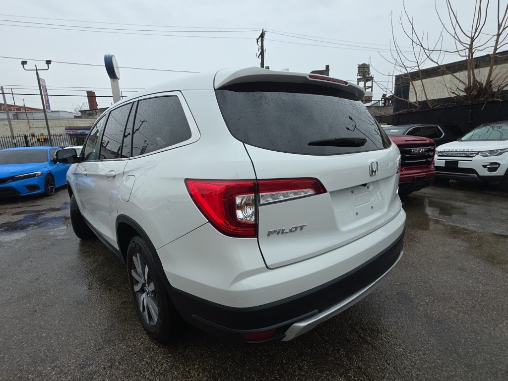 used 2022 Honda Pilot car, priced at $23,895