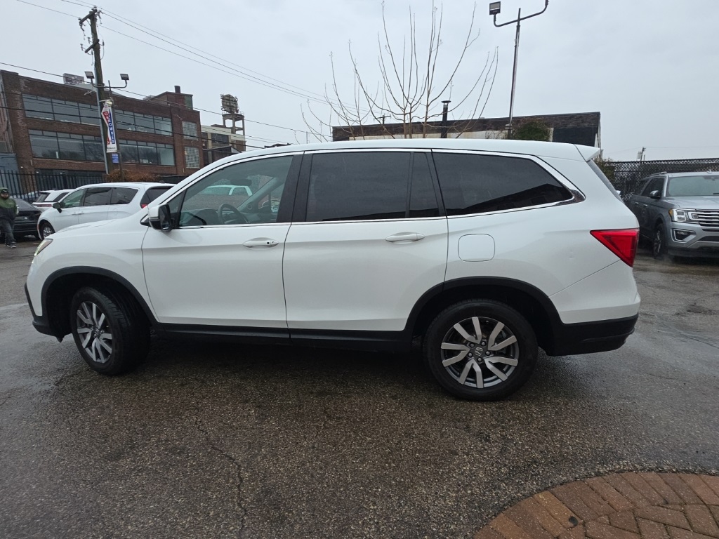 used 2022 Honda Pilot car, priced at $23,895