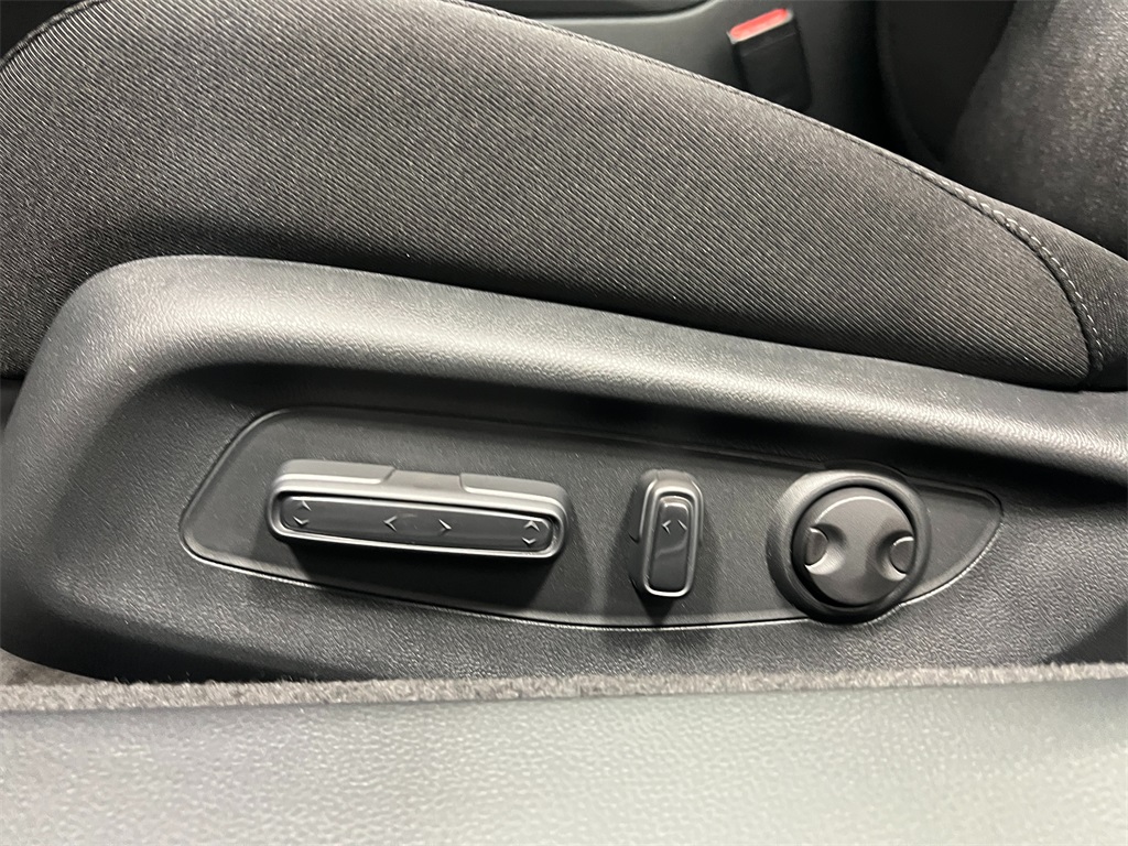 2025 Honda Accord Hybrid Sport Sedan 4 Dr. FWD 14