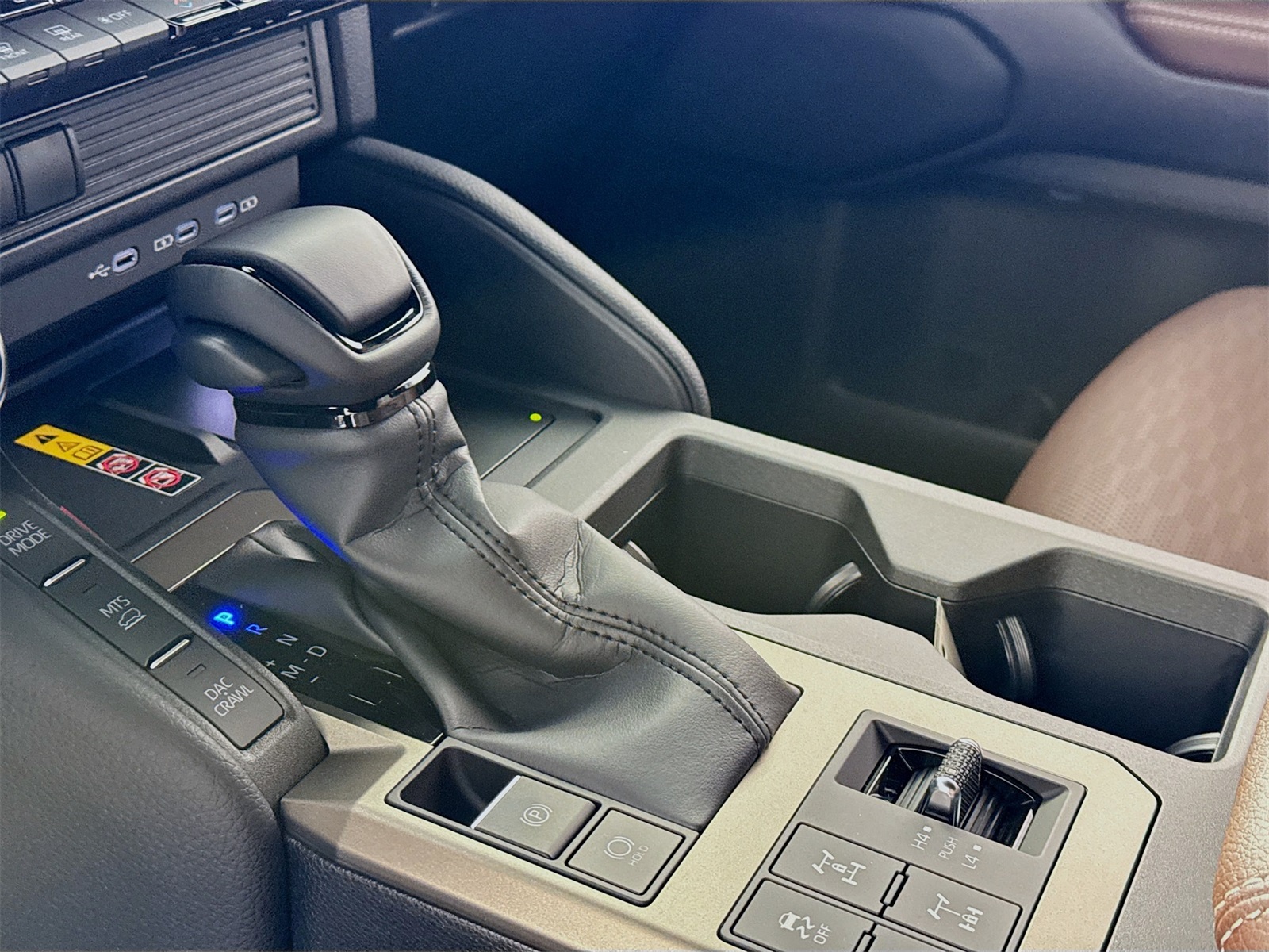 2025 Toyota Land Cruiser photo 10