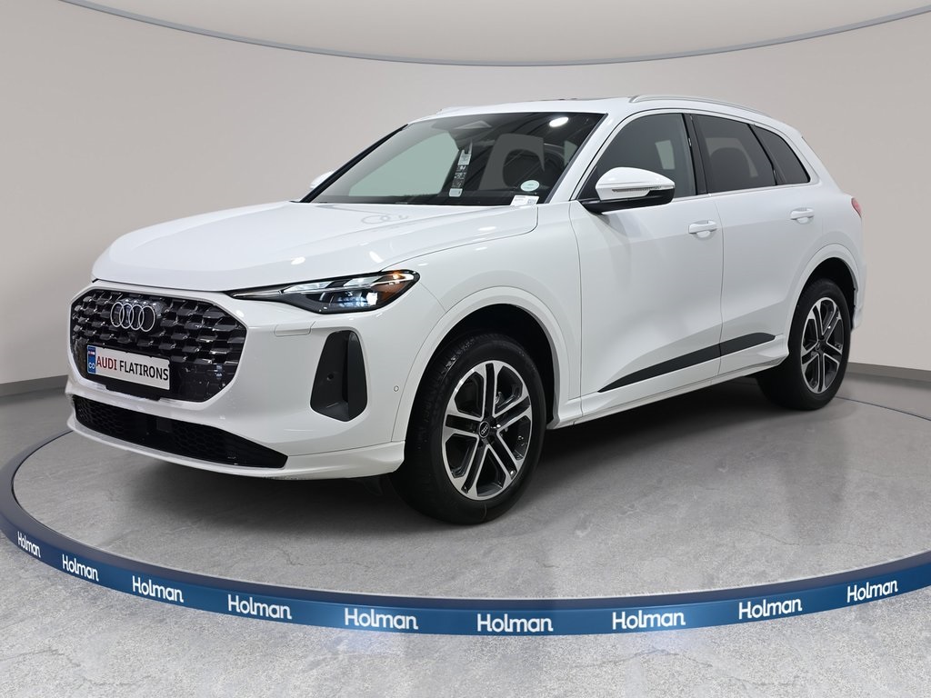 2025 Audi New Q5 Premium's photo