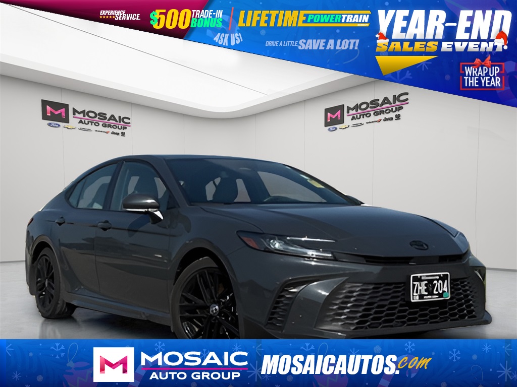 Used 2025 Toyota Camry SE Cars