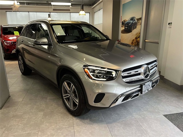 used 2022 Mercedes-Benz GLC car, priced at $33,991