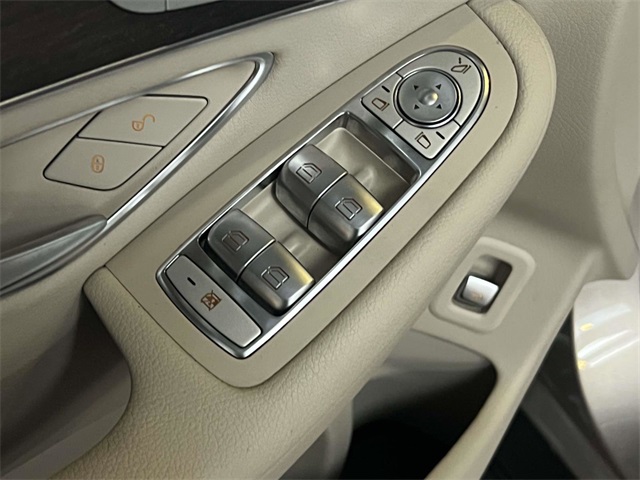 used 2022 Mercedes-Benz GLC car, priced at $33,991