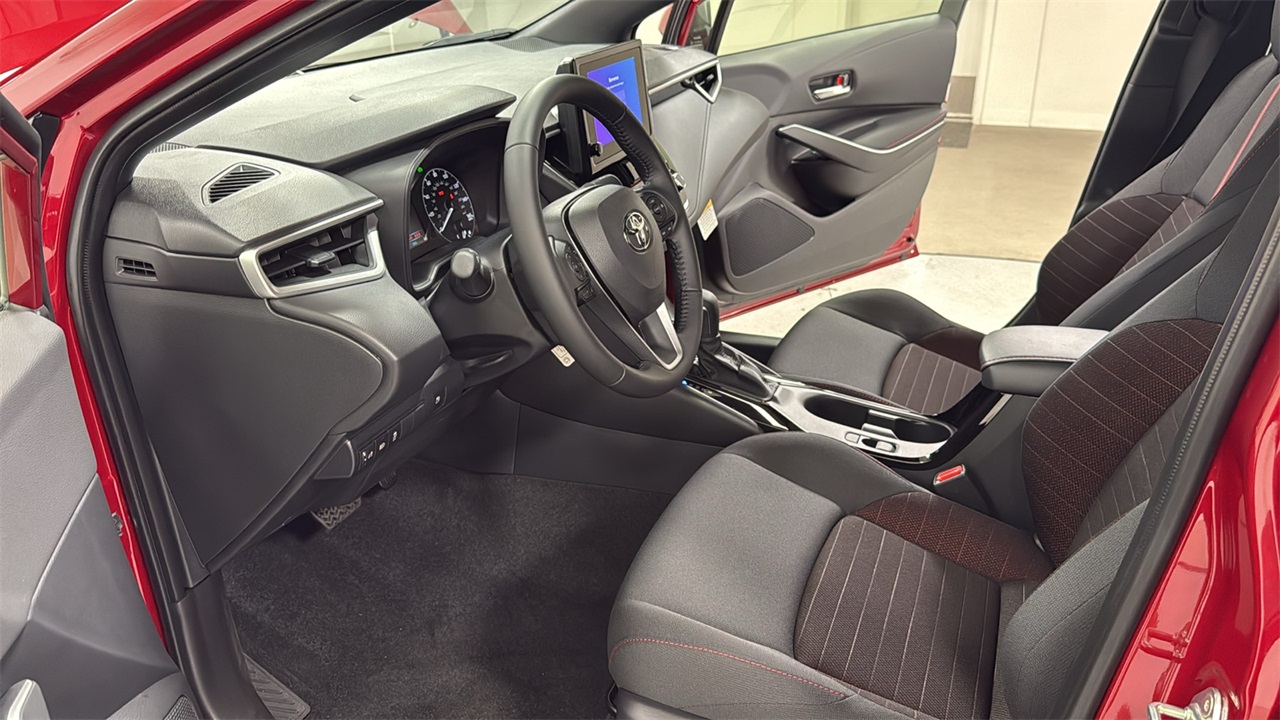2025 Toyota Corolla Hybrid SE photo 11