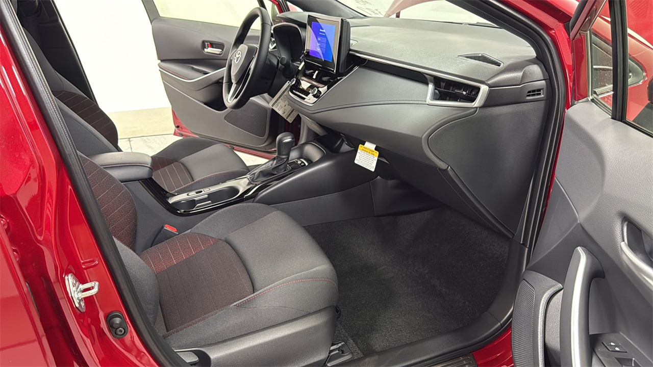 2025 Toyota Corolla Hybrid SE photo 17
