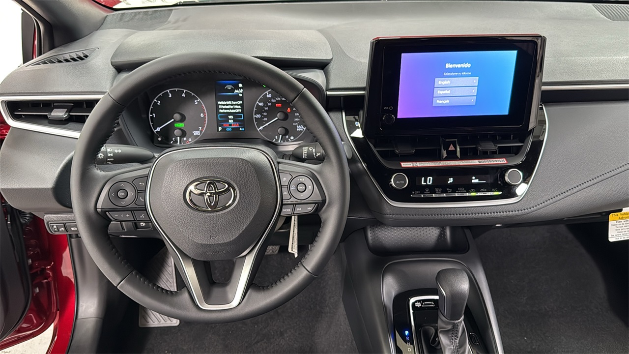 2025 Toyota Corolla Hybrid SE photo 9