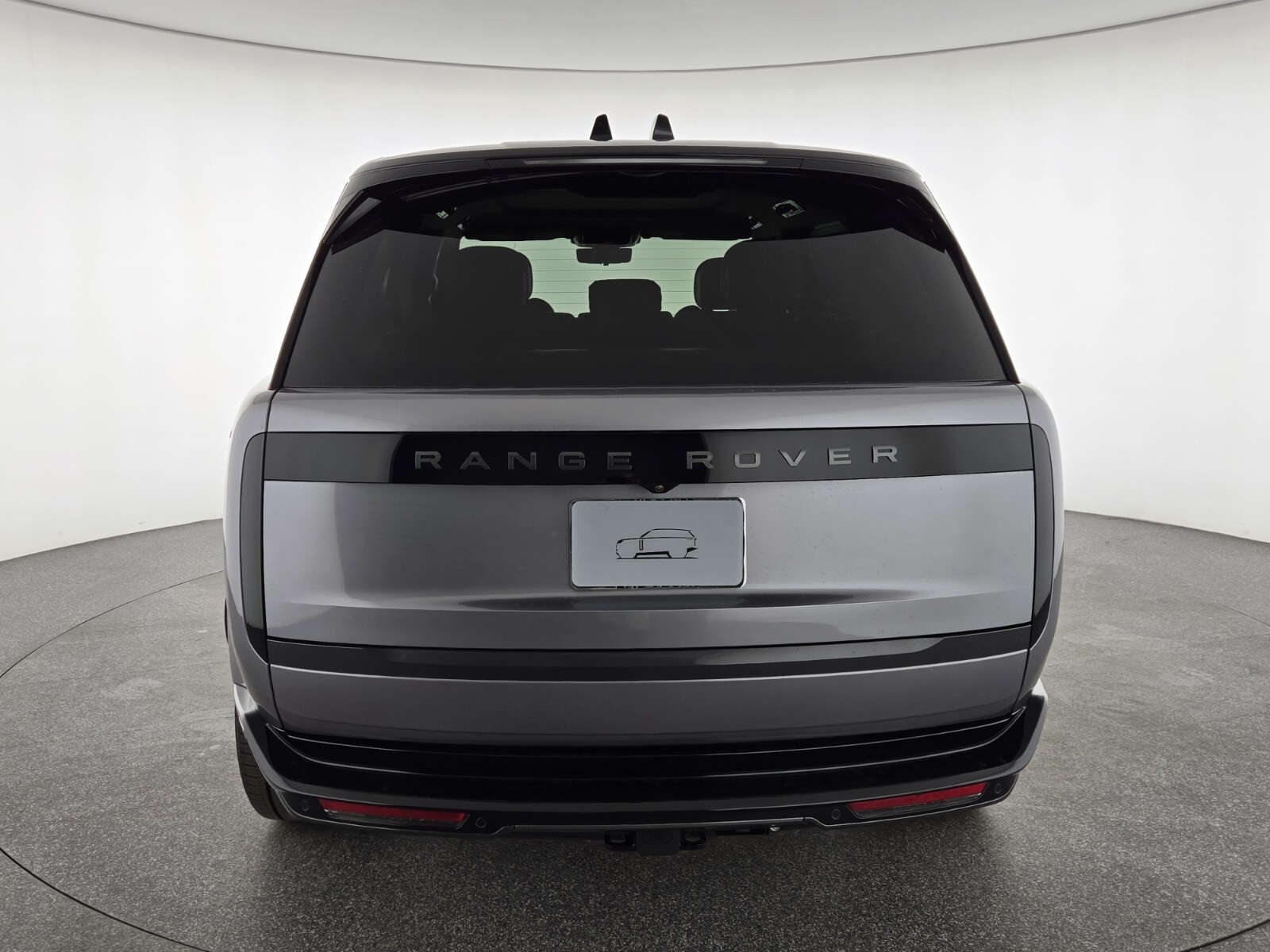 2025 Land Rover Range Rover SE photo 7