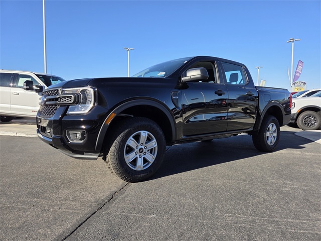 New 2025 Ford Ranger XL 4D Crew Cab