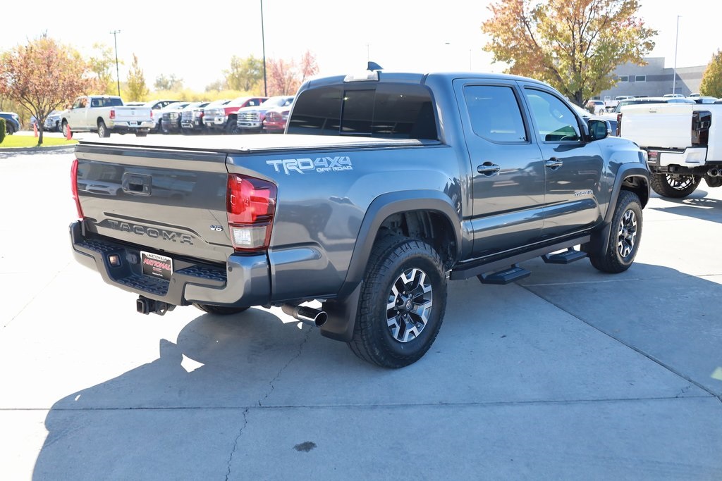 2019 Toyota Tacoma TRD 4x4 photo 3