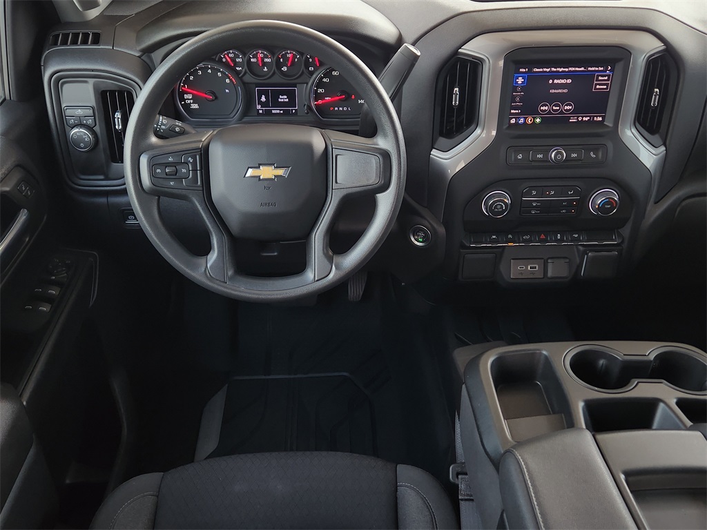 2024 Chevrolet Silverado 1500 Custom photo 25