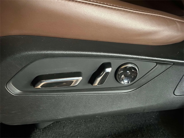 used 2023 Acura MDX car, priced at $40,150