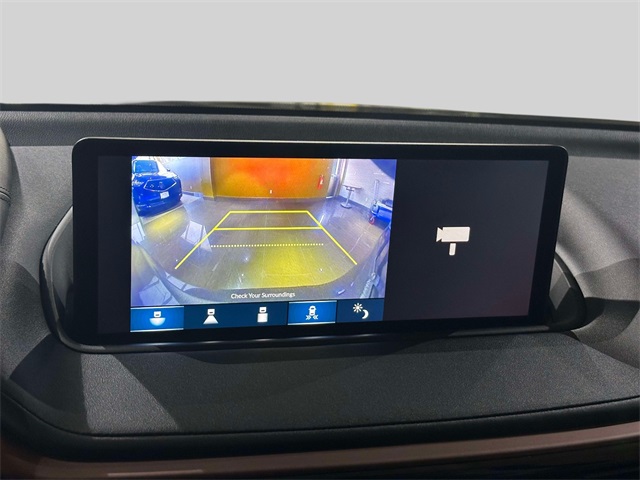 used 2023 Acura MDX car, priced at $40,150