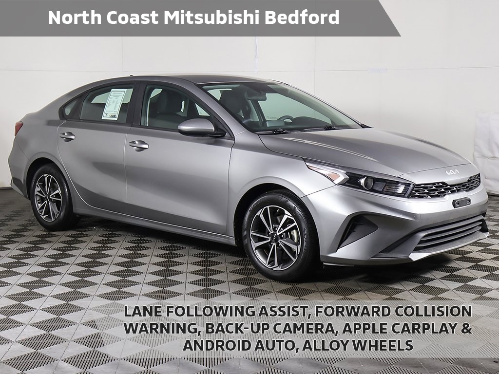 2023 Kia Forte LXS's photo