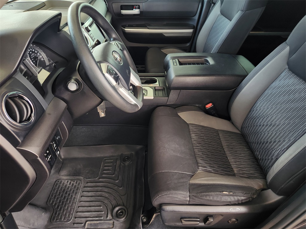 2015 Toyota Tundra SR5 Grade photo 12