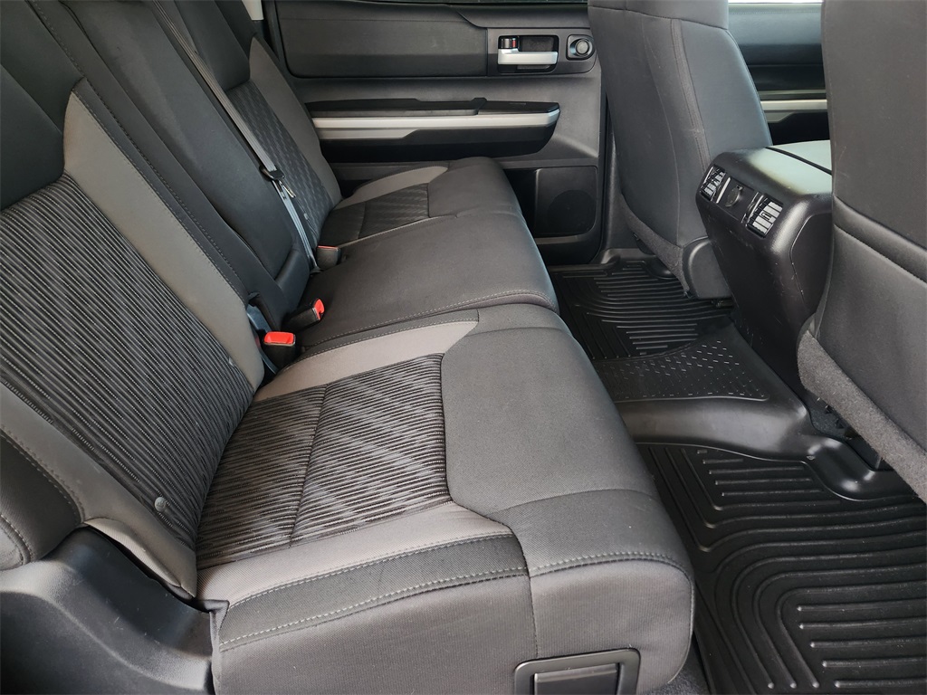 2015 Toyota Tundra SR5 Grade photo 26