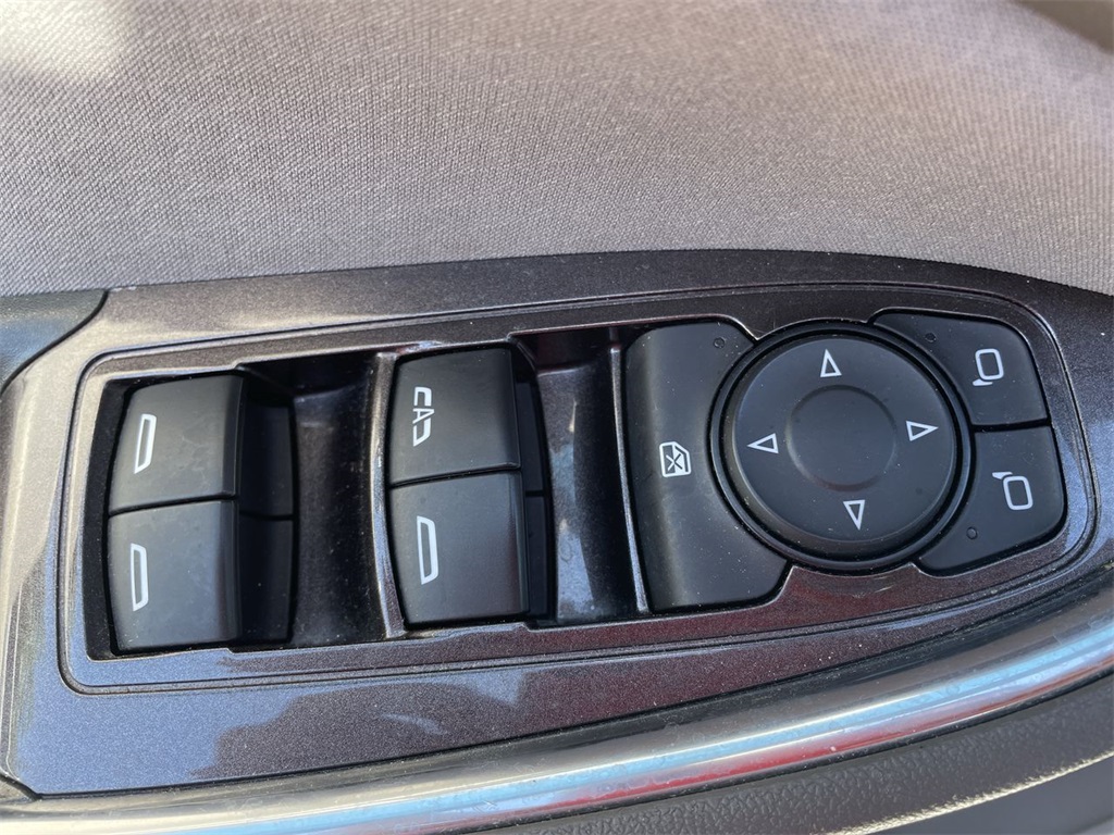 used 2020 Chevrolet Malibu car, priced at $14,595