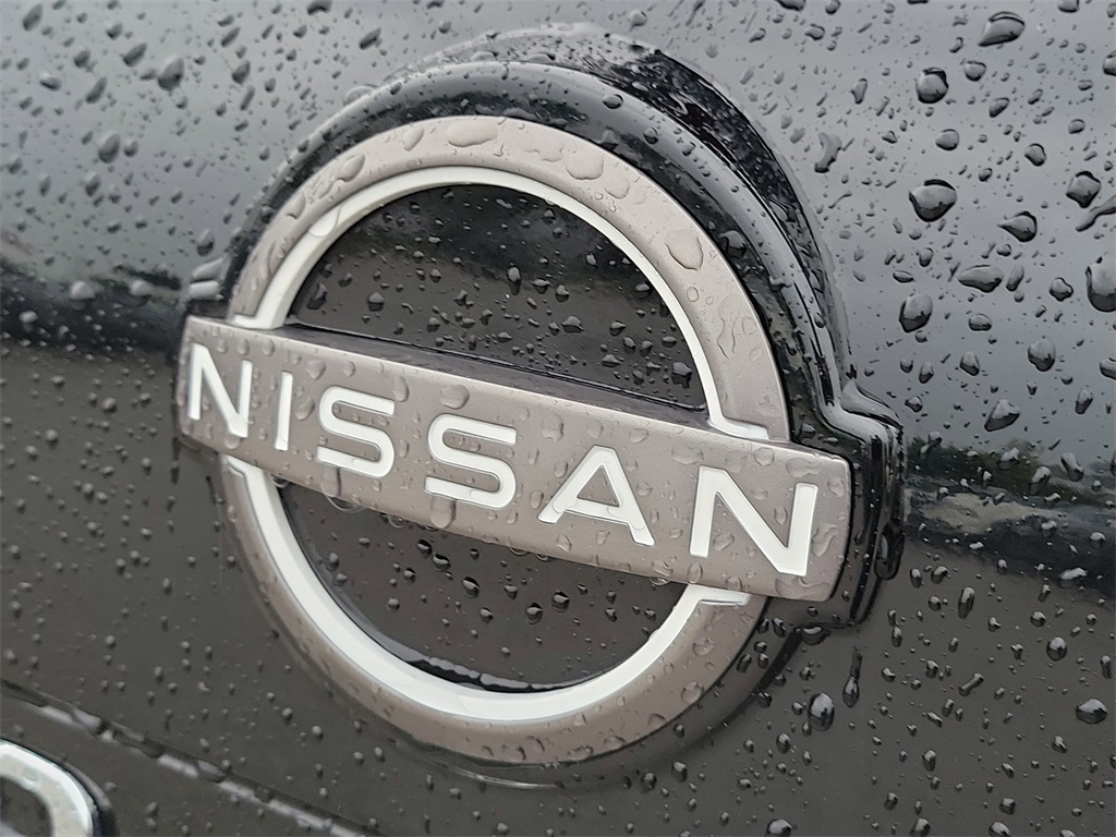 2023 Super Black Nissan Rogue SV FWD SUV