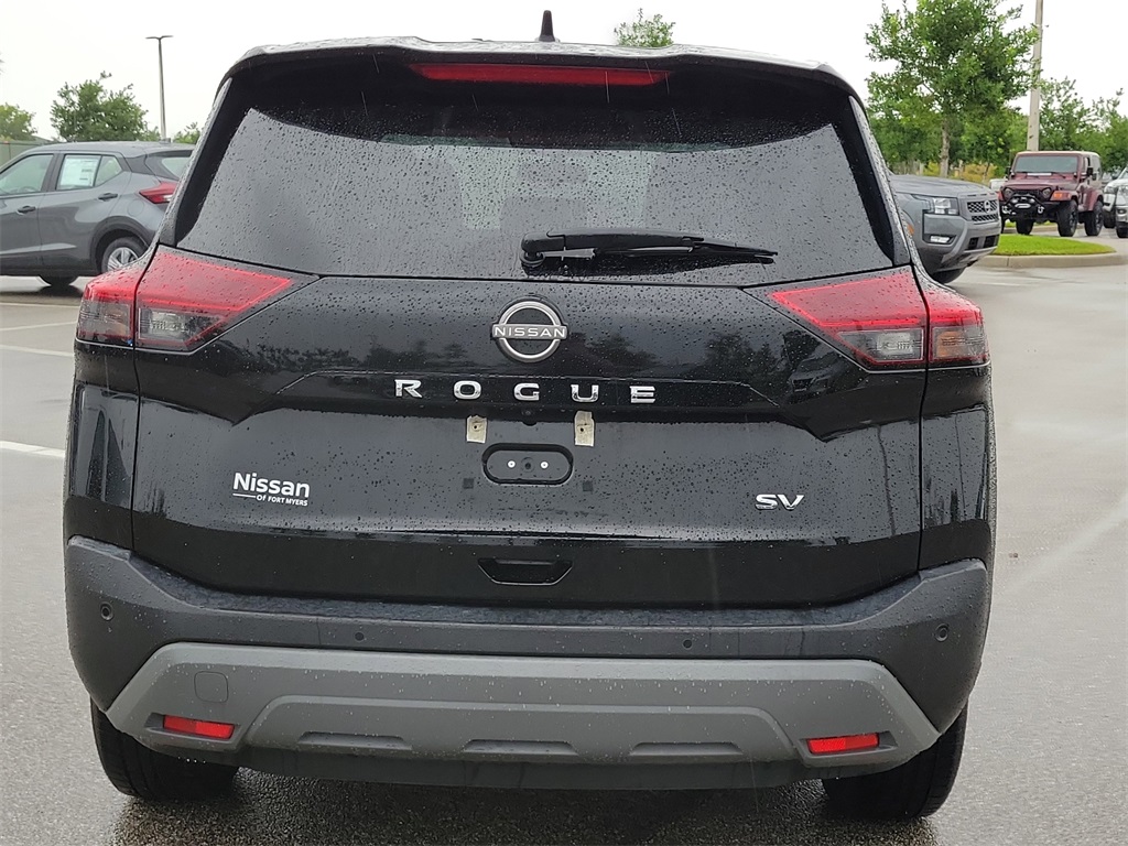 2023 Super Black Nissan Rogue SV FWD SUV