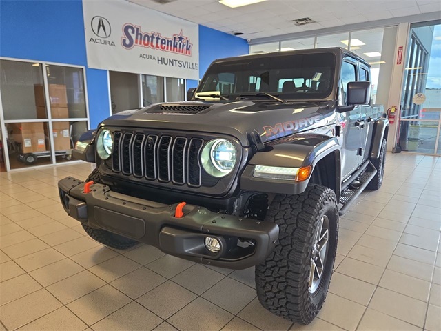 2024 Jeep Gladiator Mojave X's photo