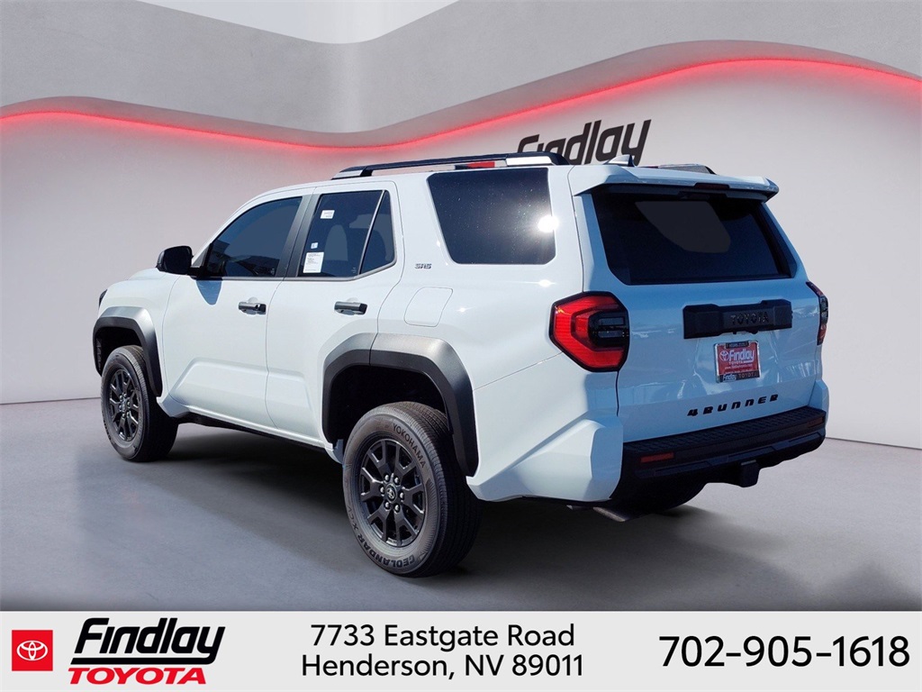 2025 Toyota 4Runner SR5 photo 3