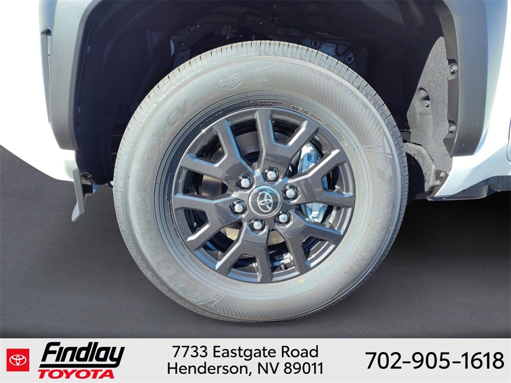 2025 Toyota 4Runner SR5 photo 4