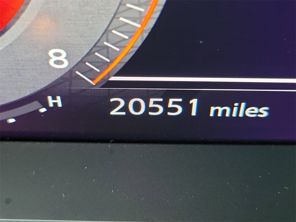 2023 Brilliant Silver Metallic Nissan Rogue Platinum AWD SUV