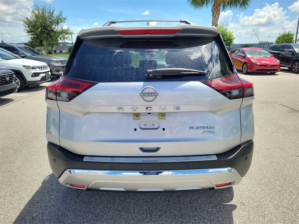 2023 Brilliant Silver Metallic Nissan Rogue Platinum AWD SUV